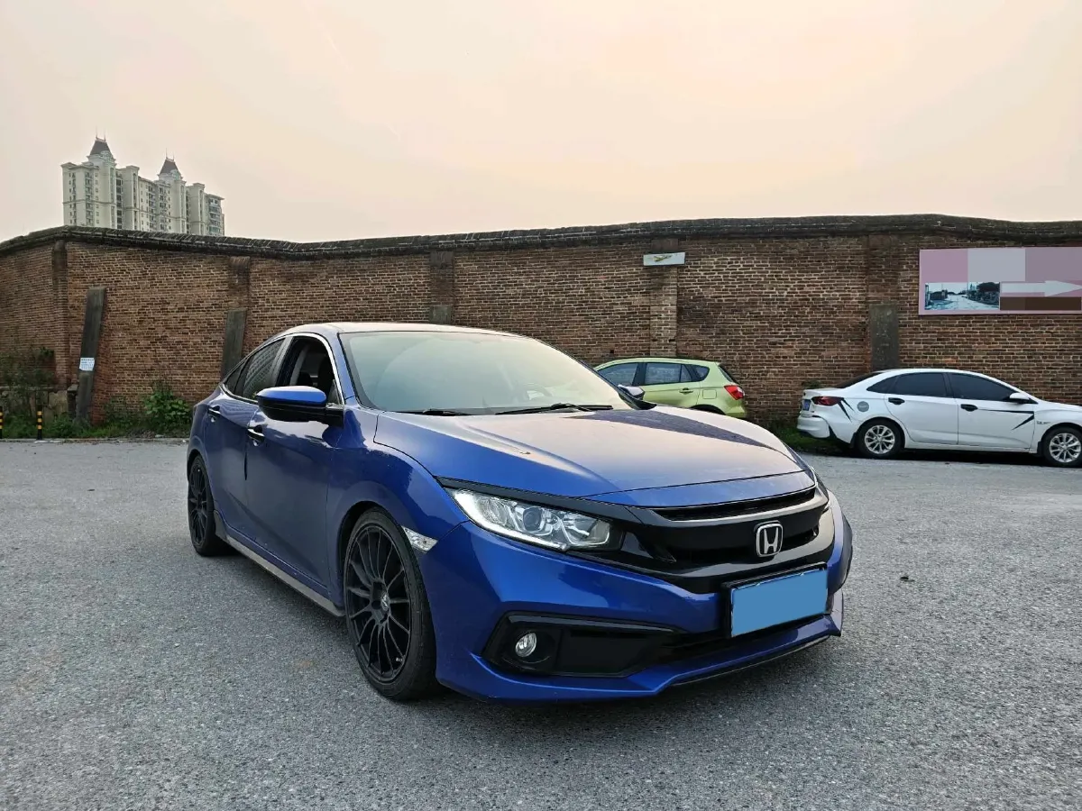2019 Honda Civic 1.5T 177HP L4 CVT,autocango,china used car exporter,china ev exporter,chinese used car exporter,chinese used ev exporter