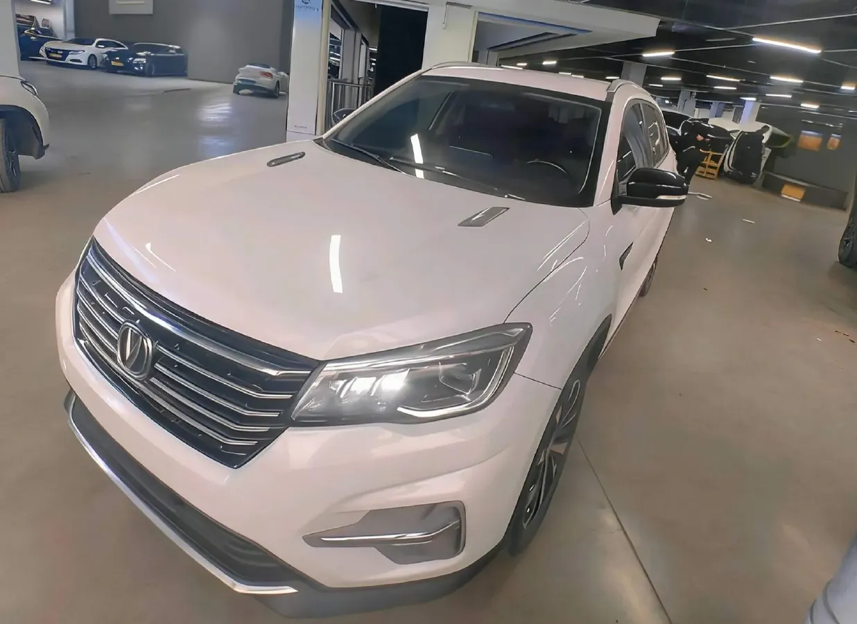 2021 ChangAn CS75 1.5T 178HP L4 7DCT,autocango,china used car exporter,china ev exporter,chinese used car exporter,chinese used ev exporter