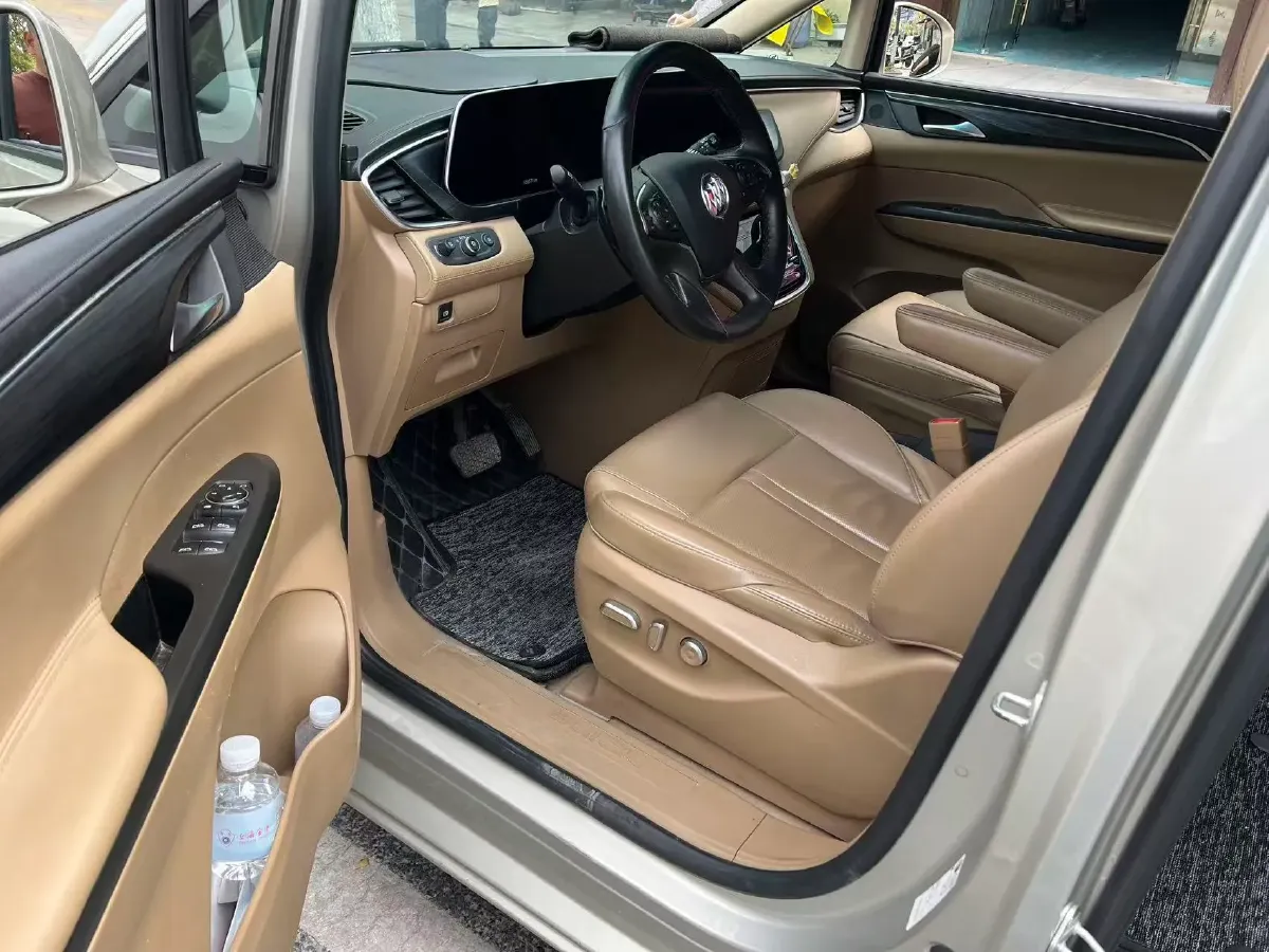2021 Buick GL8 2.0T 237HP L4 9AT,autocango,china used car exporter,china ev exporter,chinese used car exporter,chinese used ev exporter