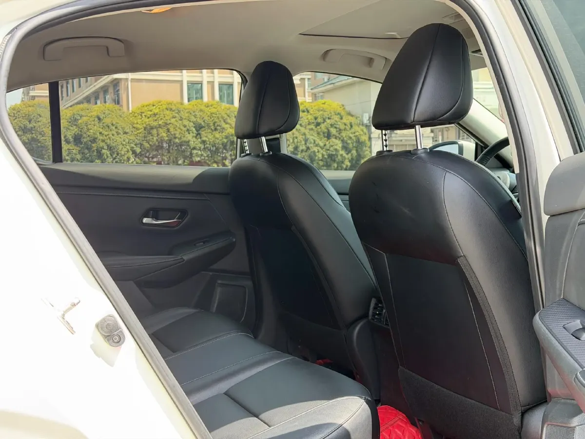 2021 Nissan Sylphy 1.6L 135HP L4 CVT,autocango,china used car exporter,china ev exporter,chinese used car exporter,chinese used ev exporter