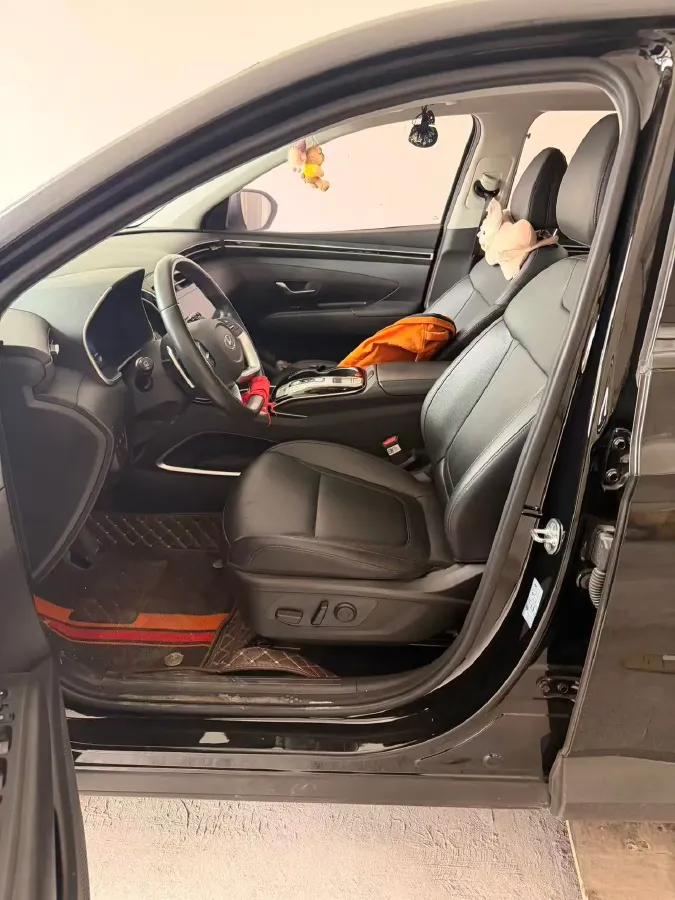 2021 Hyundai Tucson 1.5T 200HP L4 7DCT,autocango,china used car exporter,china ev exporter,chinese used car exporter,chinese used ev exporter