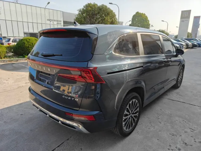 2024 Hyundai Custo 1.5T 170HP L4 8AT,autocango,china used car exporter,china ev exporter,chinese used car exporter,chinese used ev exporter