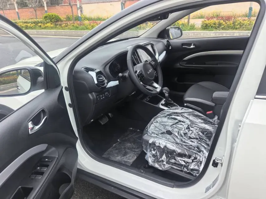 2026 Kia KX1 1.4L 100HP L4 CVT,autocango,china used car exporter,china ev exporter,chinese used car exporter,chinese used ev exporter