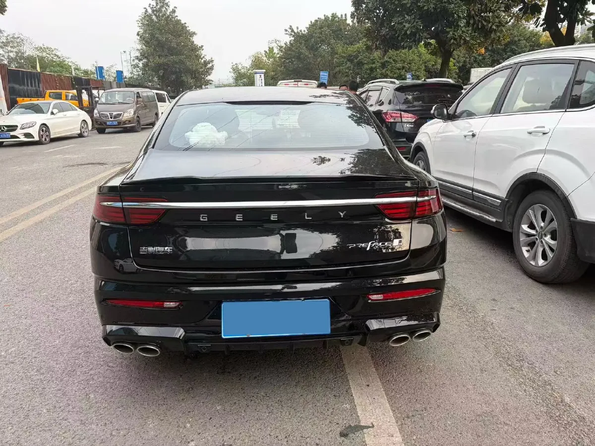 2025 Geely Preface 1.5T 181HP L4 7DCT,autocango,china used car exporter,china ev exporter,chinese used car exporter,chinese used ev exporter