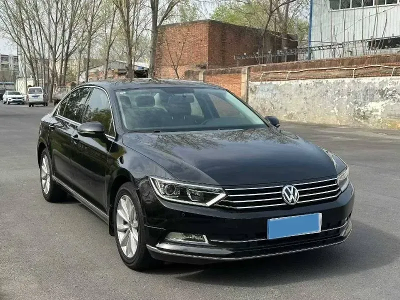2018 Volkswagen Magotan 1.4T 150HP L4 7DCT,autocango,china used car exporter,china ev exporter,chinese used car exporter,chinese used ev exporter