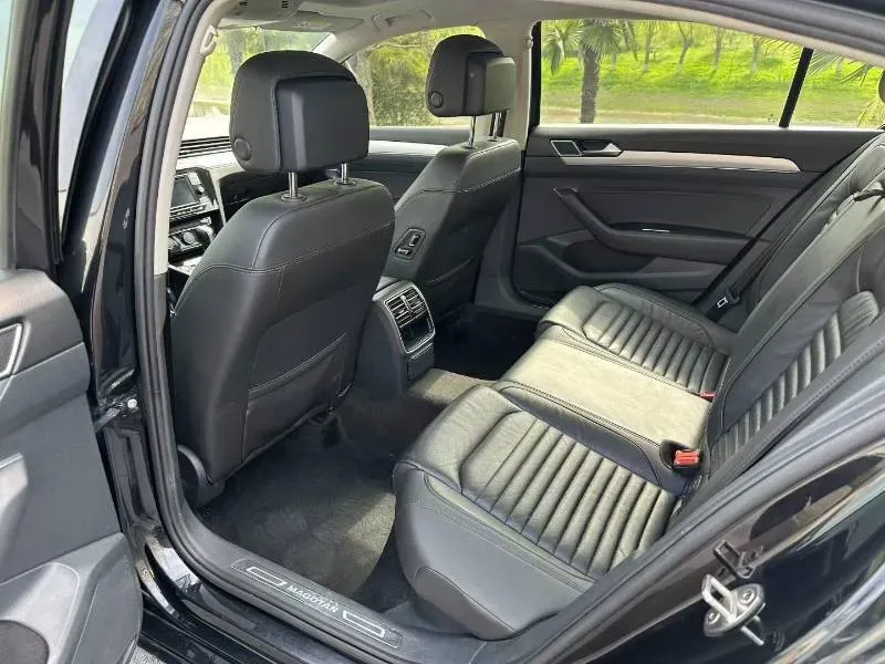 2018 Volkswagen Magotan 1.4T 150HP L4 7DCT,autocango,china used car exporter,china ev exporter,chinese used car exporter,chinese used ev exporter