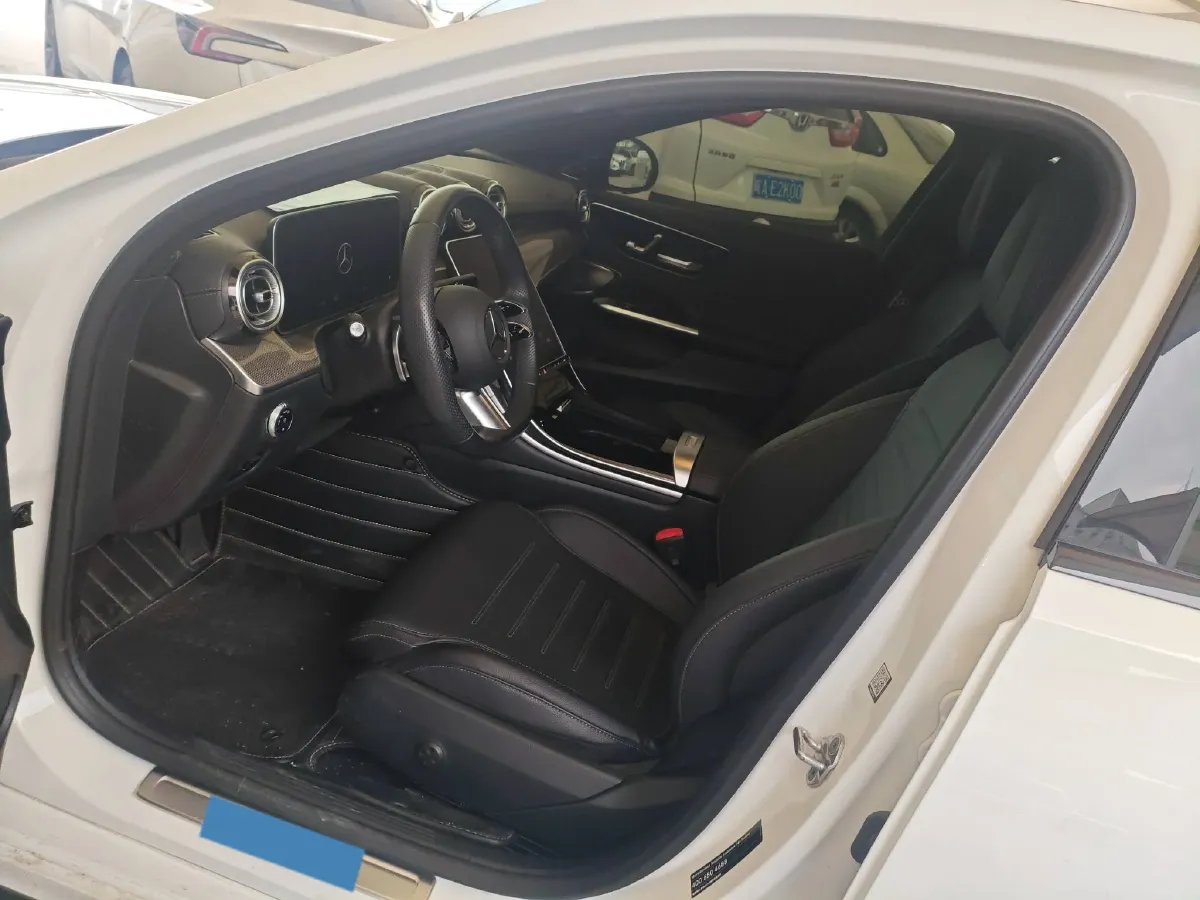 2023 Mercedes-Benz C Class 1.5T 204HP L4 9AT,autocango,china used car exporter,china ev exporter,chinese used car exporter,chinese used ev exporter