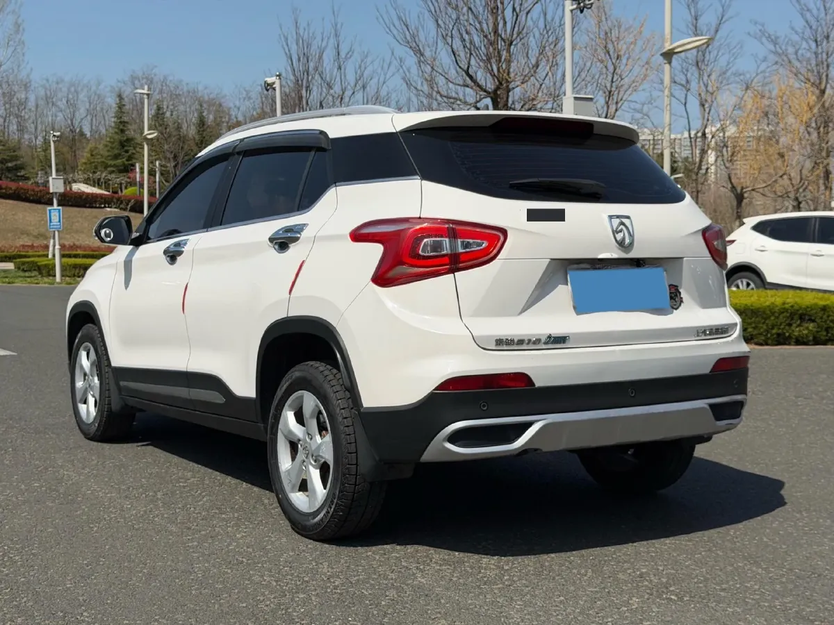 2017 HaiMa S5 Young Edition 1.6L 122HP L4 5MT,autocango,china used car exporter,china ev exporter,chinese used car exporter,chinese used ev exporter