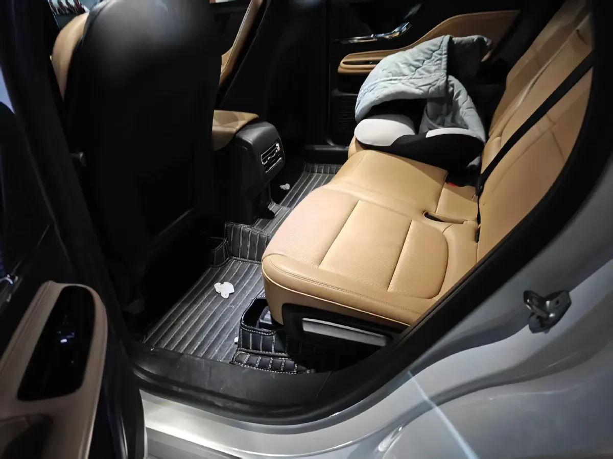 2020 Lincoln Corsair 2.0T 245HP L4 8AT,autocango,china used car exporter,china ev exporter,chinese used car exporter,chinese used ev exporter