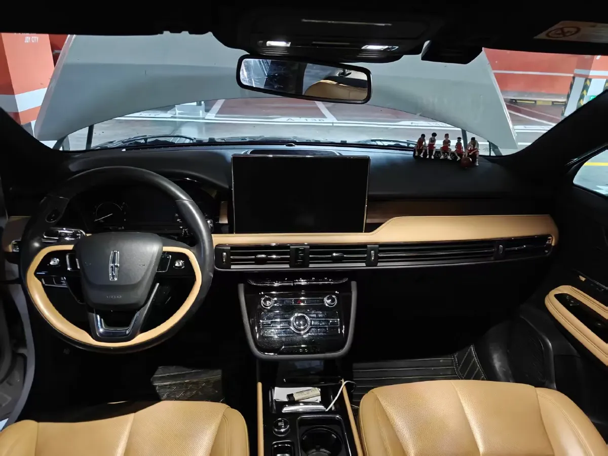 2020 Lincoln Corsair 2.0T 245HP L4 8AT,autocango,china used car exporter,china ev exporter,chinese used car exporter,chinese used ev exporter