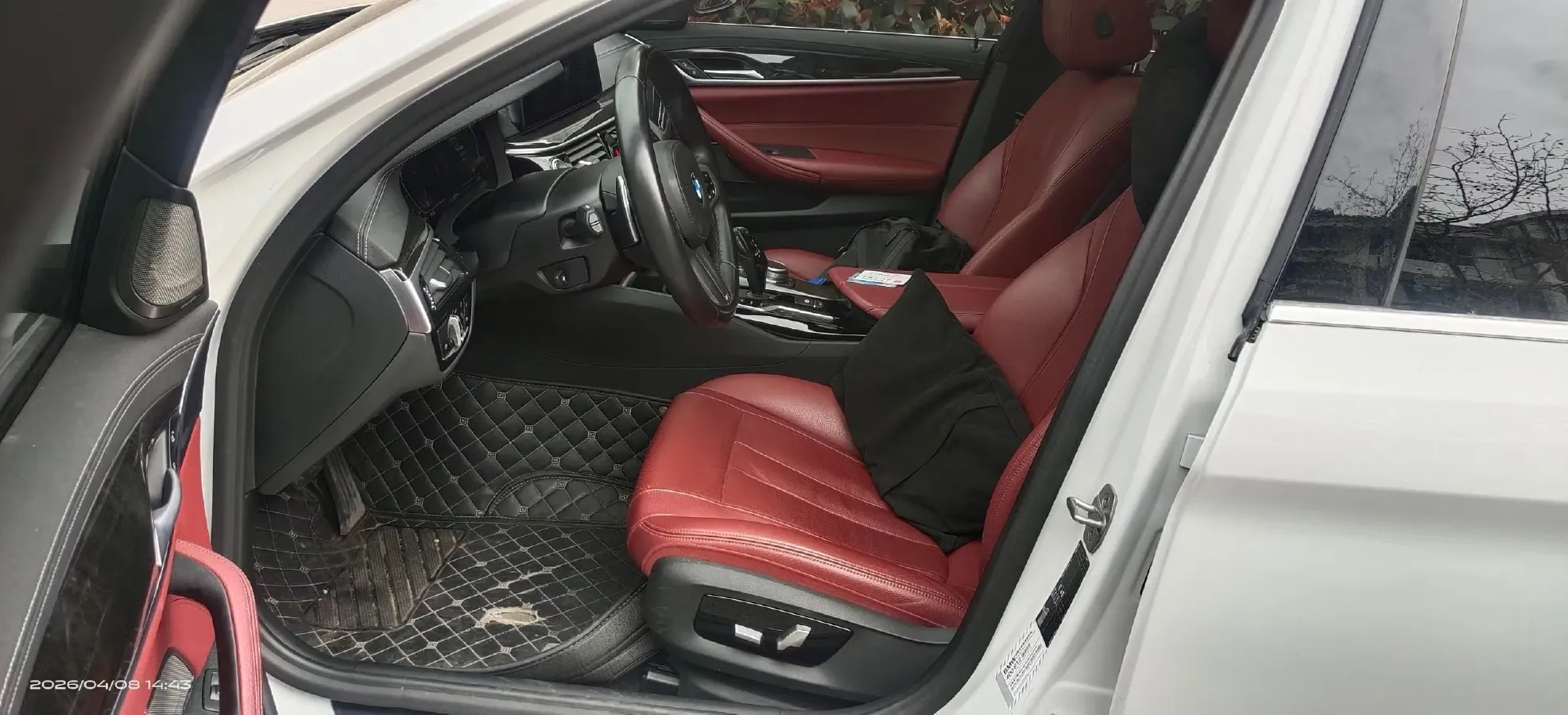 2020 BMW 5 Series 2.0T 252HP L4 8AT,autocango,china used car exporter,china ev exporter,chinese used car exporter,chinese used ev exporter