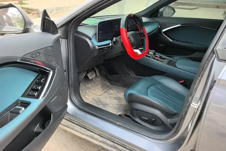 2025 MG 7 1.5T 188HP L4 7DCT,autocango,china used car exporter,china ev exporter,chinese used car exporter,chinese used ev exporter