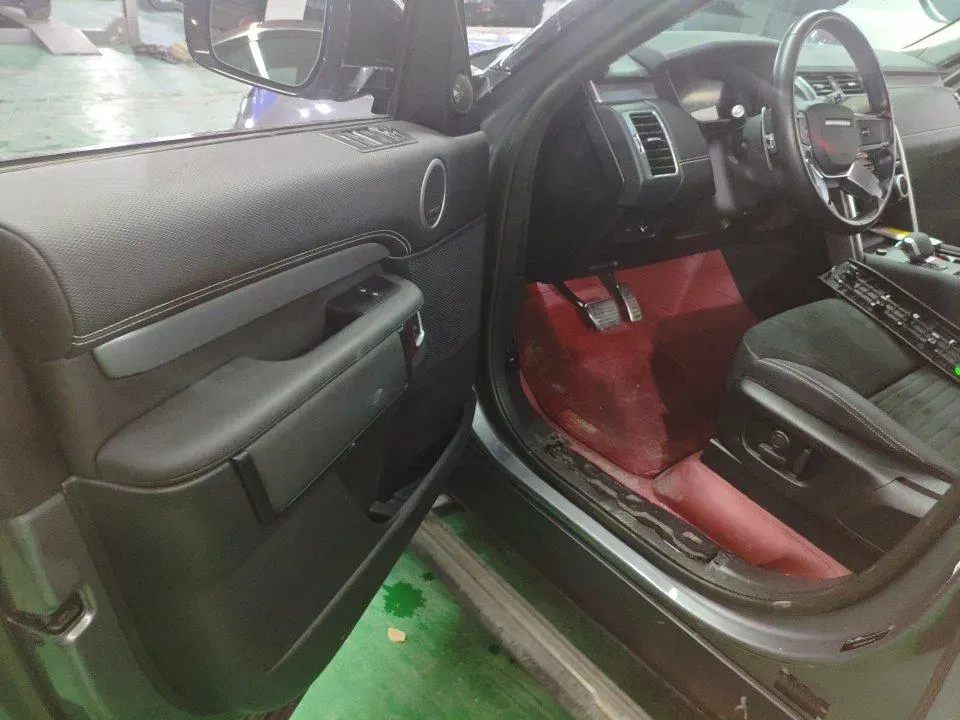 2021 Land Rover Discovery 3.0T 360HP L6 8AT,autocango,china used car exporter,china ev exporter,chinese used car exporter,chinese used ev exporter