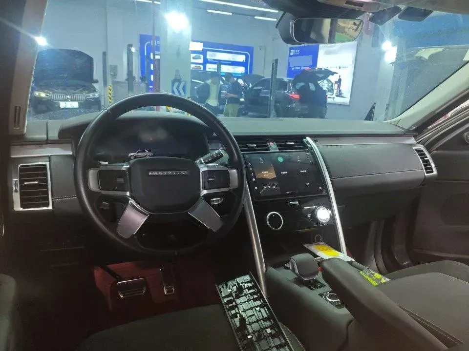 2021 Land Rover Discovery 3.0T 360HP L6 8AT,autocango,china used car exporter,china ev exporter,chinese used car exporter,chinese used ev exporter