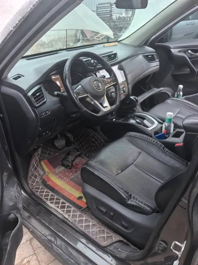 2019 Nissan X-Trail 2.0L 154HP L4 CVT,autocango,china used car exporter,china ev exporter,chinese used car exporter,chinese used ev exporter