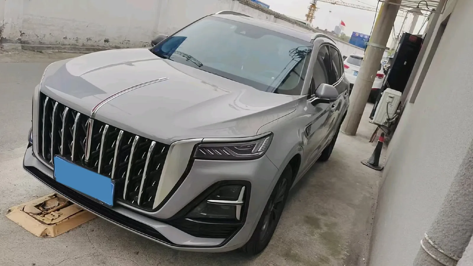 2023 HongQi HS5 2.0T 252HP L4 8AT,autocango,china used car exporter,china ev exporter,chinese used car exporter,chinese used ev exporter