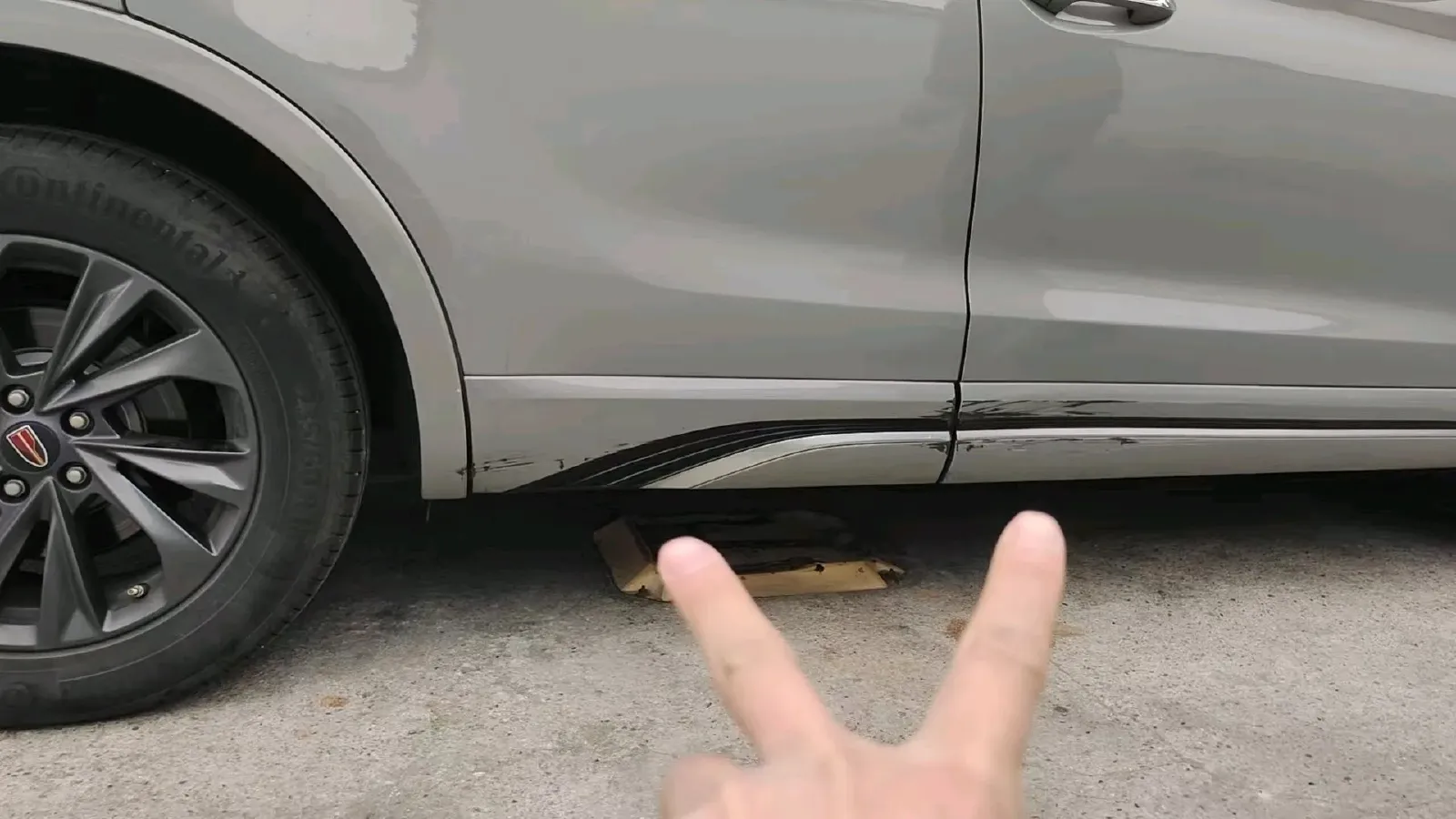 2023 HongQi HS5 2.0T 252HP L4 8AT,autocango,china used car exporter,china ev exporter,chinese used car exporter,chinese used ev exporter