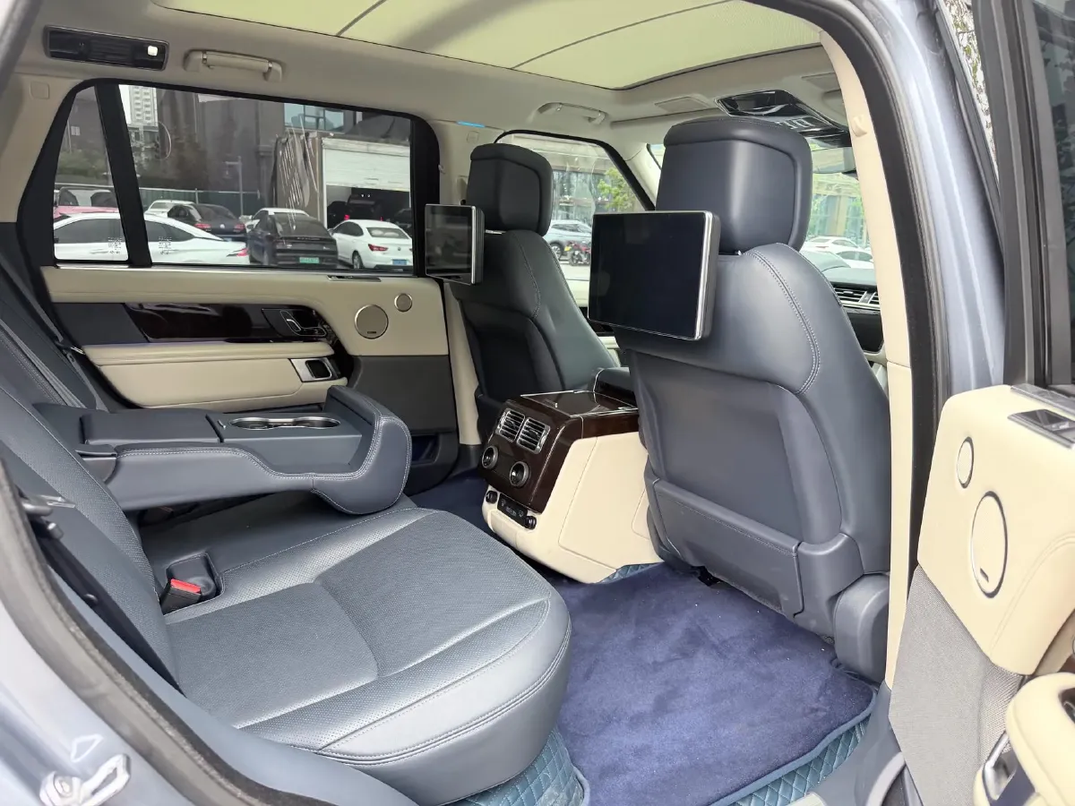 2021 Land Rover Range Rover 3.0T 400HP L6 8AT,autocango,china used car exporter,china ev exporter,chinese used car exporter,chinese used ev exporter