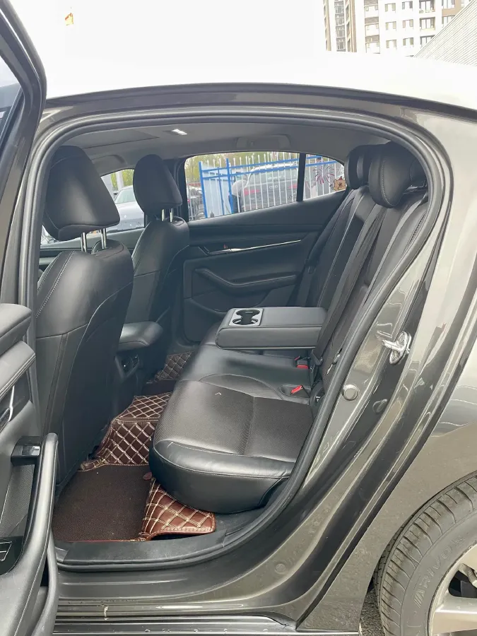 2021 Mazda 3 Axela 2.0L 158HP L4 6AT,autocango,china used car exporter,china ev exporter,chinese used car exporter,chinese used ev exporter