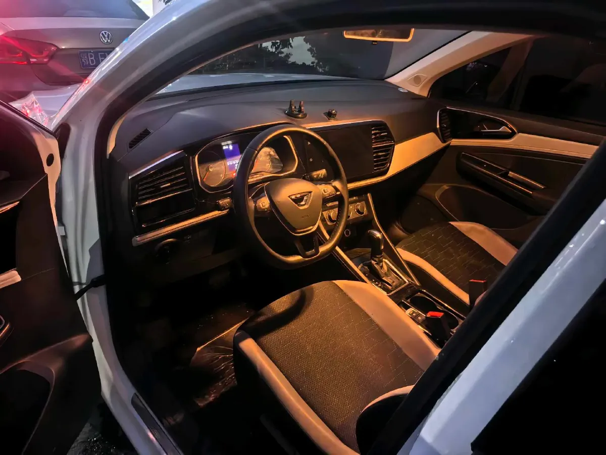 2023 Jetta VS5 1.4T 150HP L4 6AT,autocango,china used car exporter,china ev exporter,chinese used car exporter,chinese used ev exporter