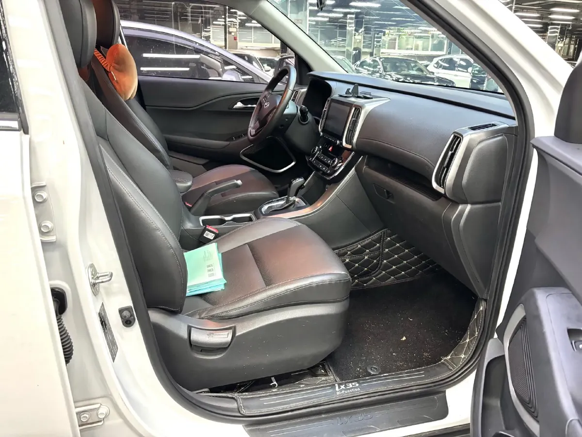 2018 Hyundai ix35 2.0L 160HP L4 6AT,autocango,china used car exporter,china ev exporter,chinese used car exporter,chinese used ev exporter