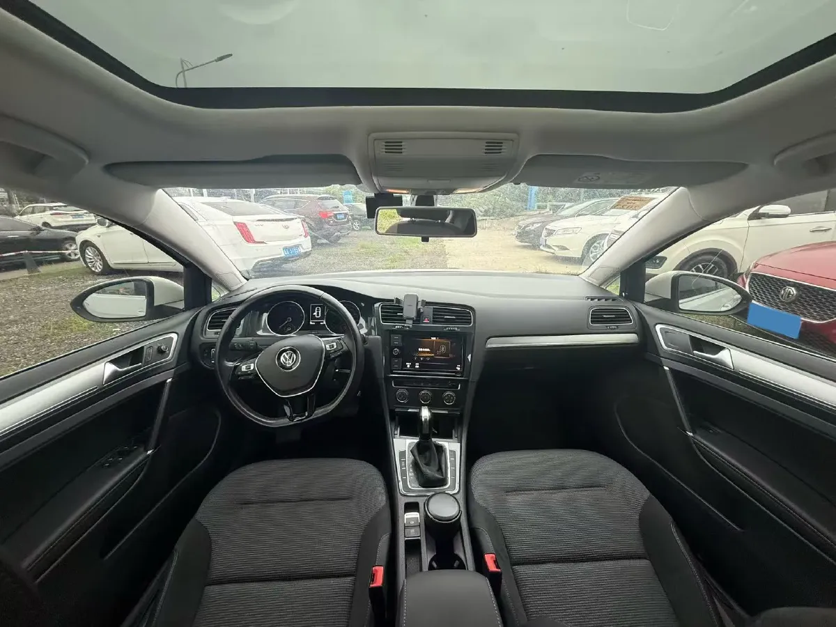 2019 Volkswagen Golf 1.4T 150HP L4 7DCT,autocango,china used car exporter,china ev exporter,chinese used car exporter,chinese used ev exporter