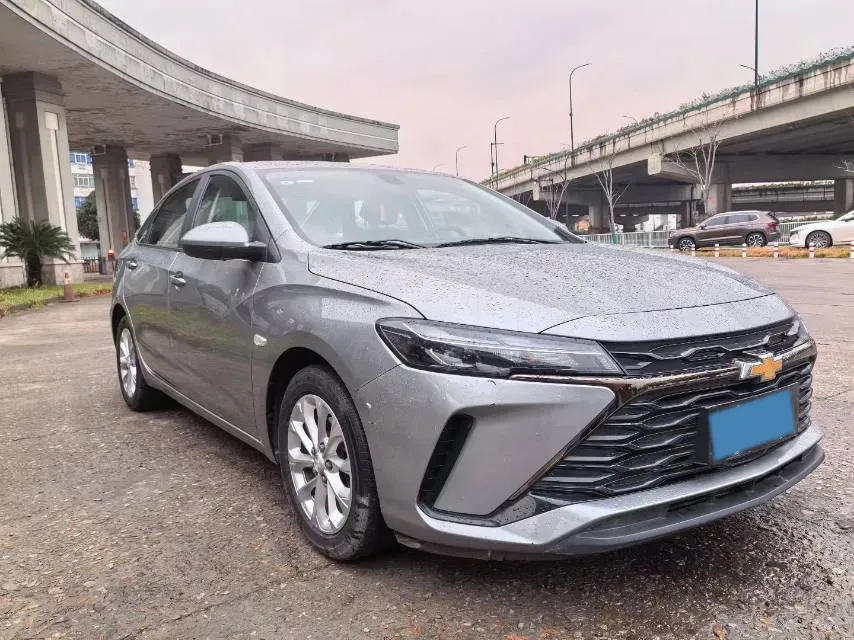 2023 Chevrolet Monza 1.5L 113HP L4 6DCT,autocango,china used car exporter,china ev exporter,chinese used car exporter,chinese used ev exporter