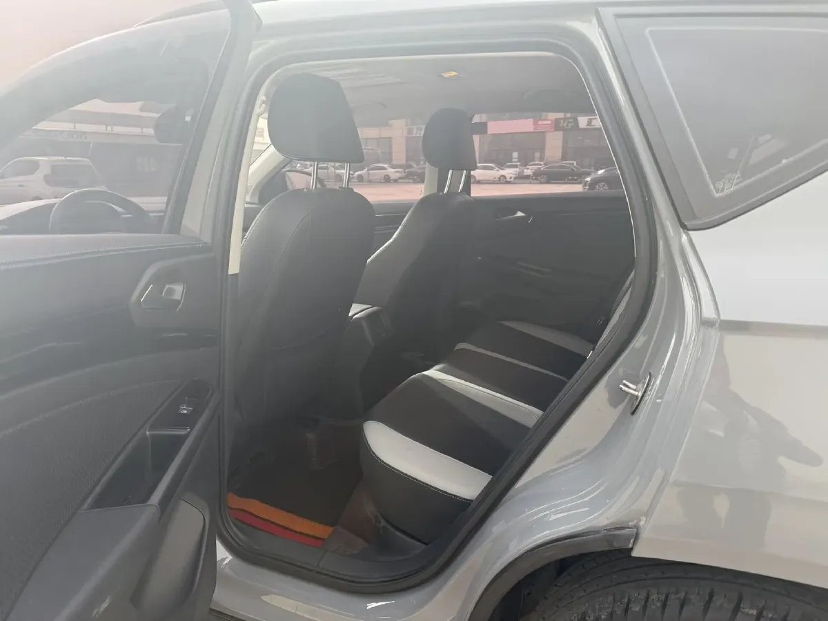 2023 Jetta VS5 1.4T 150HP L4 6AT,autocango,china used car exporter,china ev exporter,chinese used car exporter,chinese used ev exporter