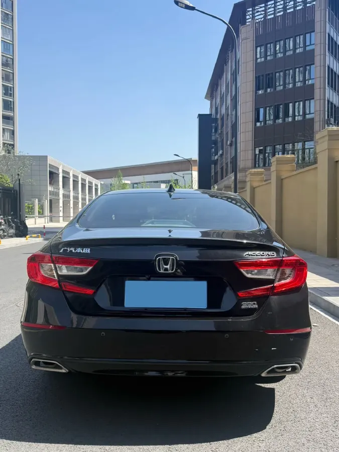2021 Honda Accord 1.5T 194HP L4 CVT,autocango,china used car exporter,china ev exporter,chinese used car exporter,chinese used ev exporter