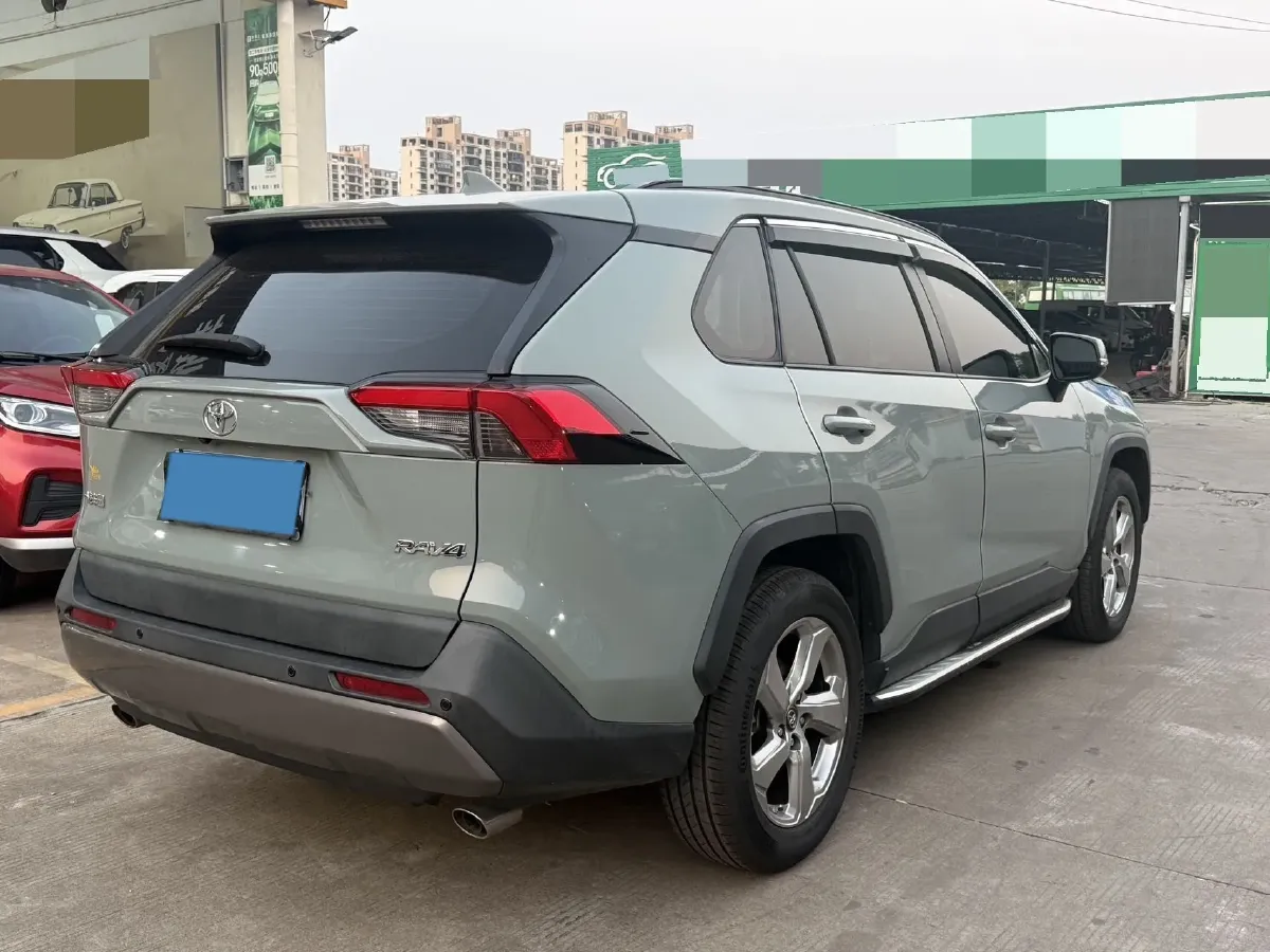 2021 Toyota RAV4 2.0L 171HP L4 CVT,autocango,china used car exporter,china ev exporter,chinese used car exporter,chinese used ev exporter