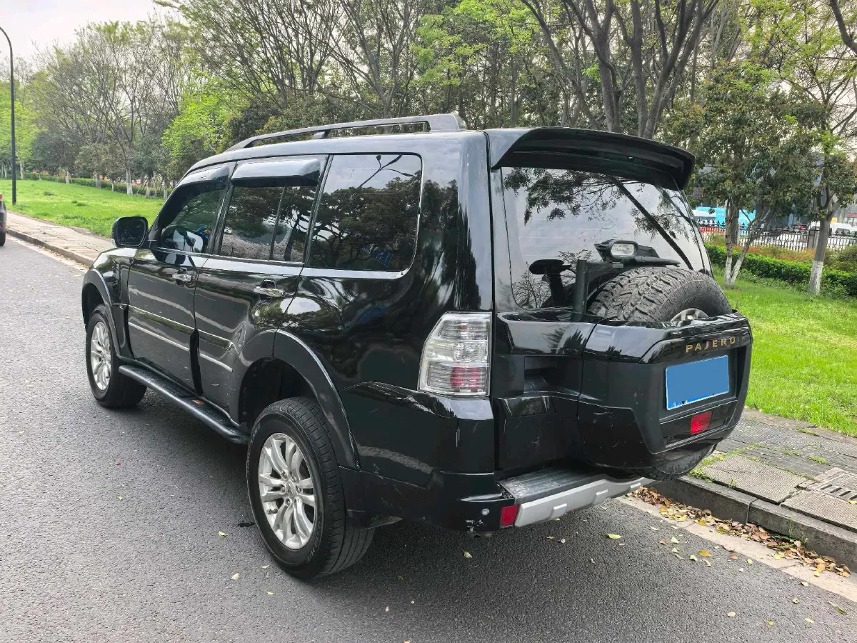 2017 Honda Jade 1.8L 141HP L4 5AT,autocango,china used car exporter,china ev exporter,chinese used car exporter,chinese used ev exporter