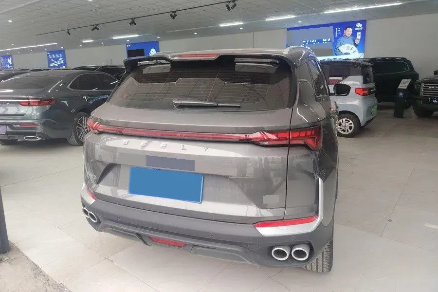 2025 Geely Coolray 1.5T 181HP L4 7DCT,autocango,china used car exporter,china ev exporter,chinese used car exporter,chinese used ev exporter