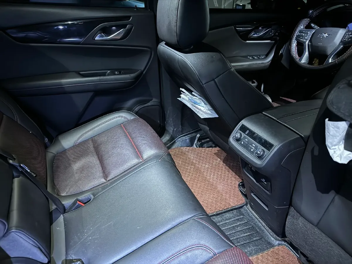 2020 Chevrolet Blazer 2.0T 237HP L4 9AT,autocango,china used car exporter,china ev exporter,chinese used car exporter,chinese used ev exporter