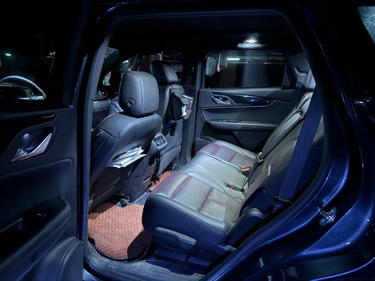 2020 Chevrolet Blazer 2.0T 237HP L4 9AT,autocango,china used car exporter,china ev exporter,chinese used car exporter,chinese used ev exporter