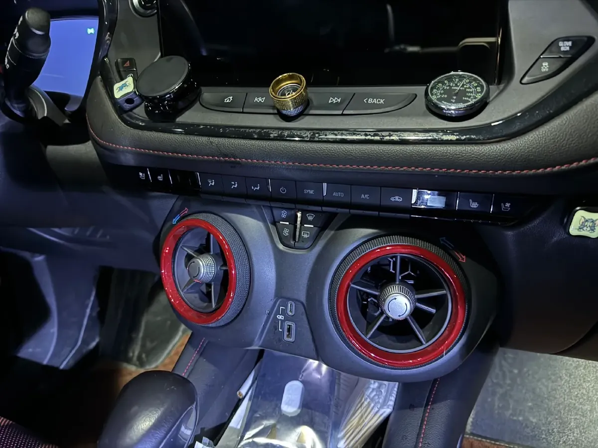 2020 Chevrolet Blazer 2.0T 237HP L4 9AT,autocango,china used car exporter,china ev exporter,chinese used car exporter,chinese used ev exporter