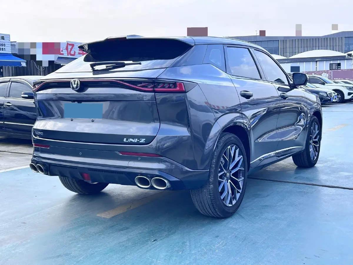 2025 ChangAn UNI-Z 1.5T 188HP L4 7DCT,autocango,china used car exporter,china ev exporter,chinese used car exporter,chinese used ev exporter