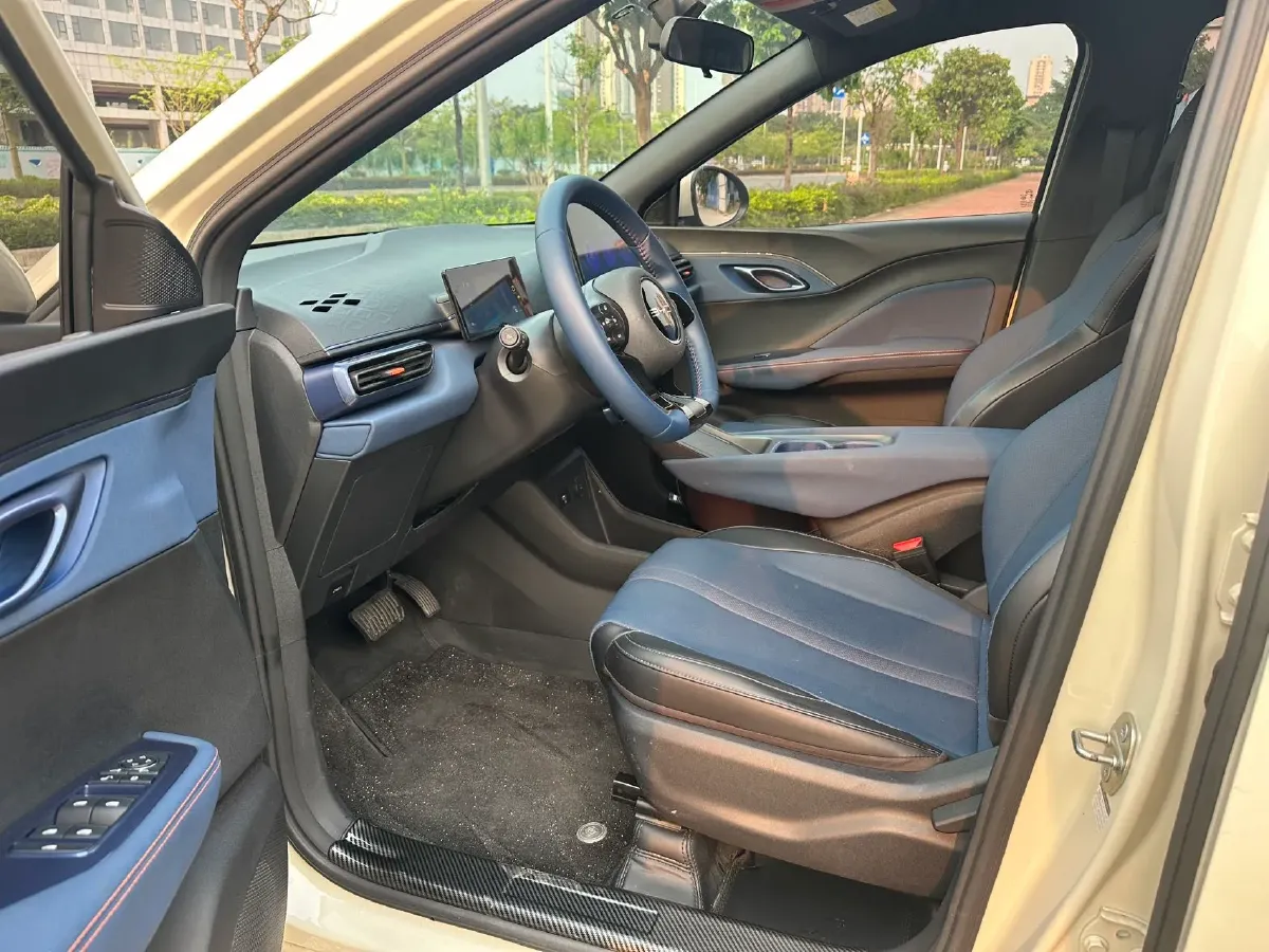 2023 BYD Seagull BEV 30.08KWH,autocango,china used car exporter,china ev exporter,chinese used car exporter,chinese used ev exporter