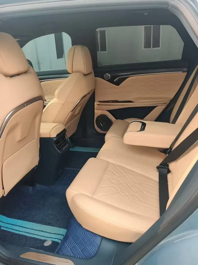 2022 Voyah FREE BEV 88KWH,autocango,china used car exporter,china ev exporter,chinese used car exporter,chinese used ev exporter