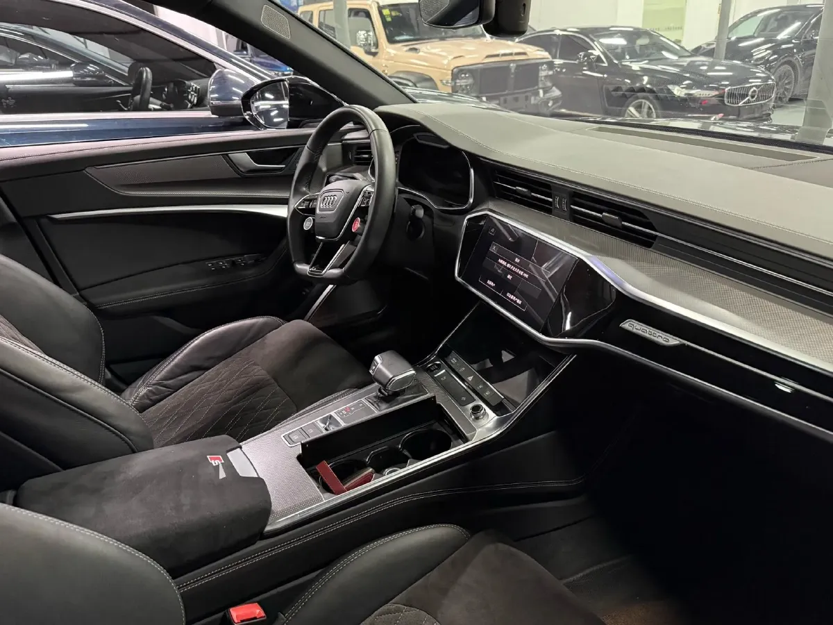 2021 Audi A6L 3.0T 340HP V6 7DCT,autocango,china used car exporter,china ev exporter,chinese used car exporter,chinese used ev exporter