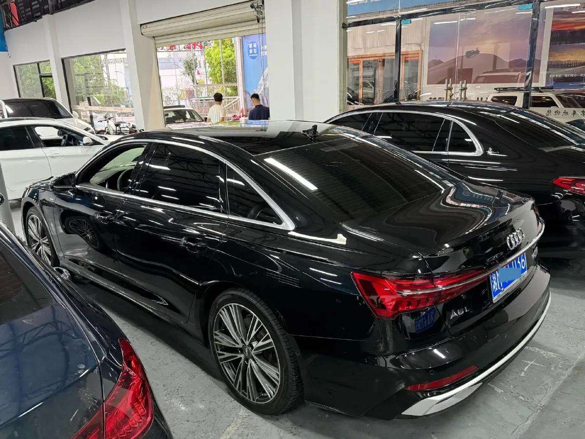 2021 Audi A6L 3.0T 340HP V6 7DCT,autocango,china used car exporter,china ev exporter,chinese used car exporter,chinese used ev exporter