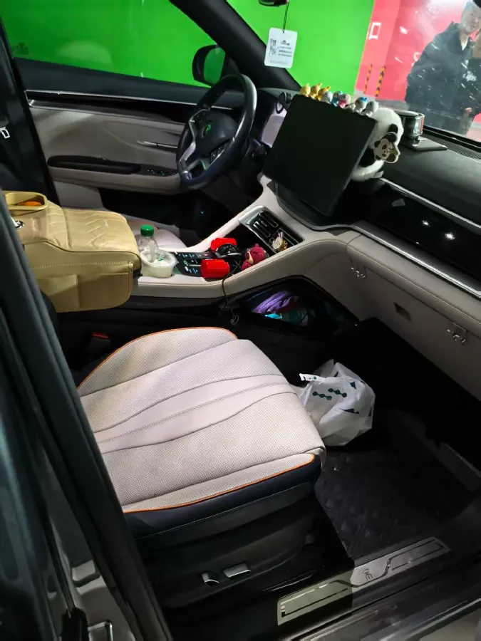 2022 Hyundai Tucson 2.0L 150HP L4 6AT Hybrid,autocango,china used car exporter,china ev exporter,chinese used car exporter,chinese used ev exporter