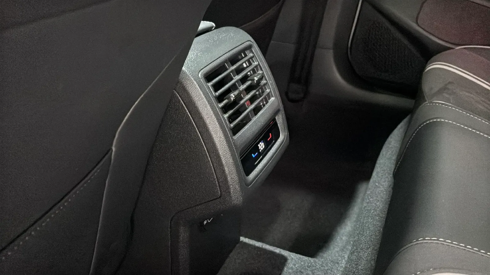 2023 Volkswagen Golf 1.4T 150HP L4 7DCT,autocango,china used car exporter,china ev exporter,chinese used car exporter,chinese used ev exporter