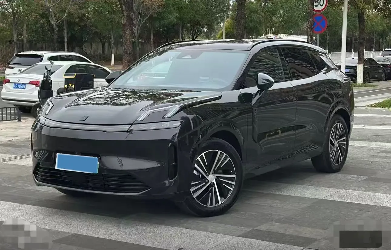 2025 LYNK&CO 08 EM-P 1.5T 163HP L4 3DHT PHEV 21.2KWH,autocango,china used car exporter,china ev exporter,chinese used car exporter,chinese used ev exporter