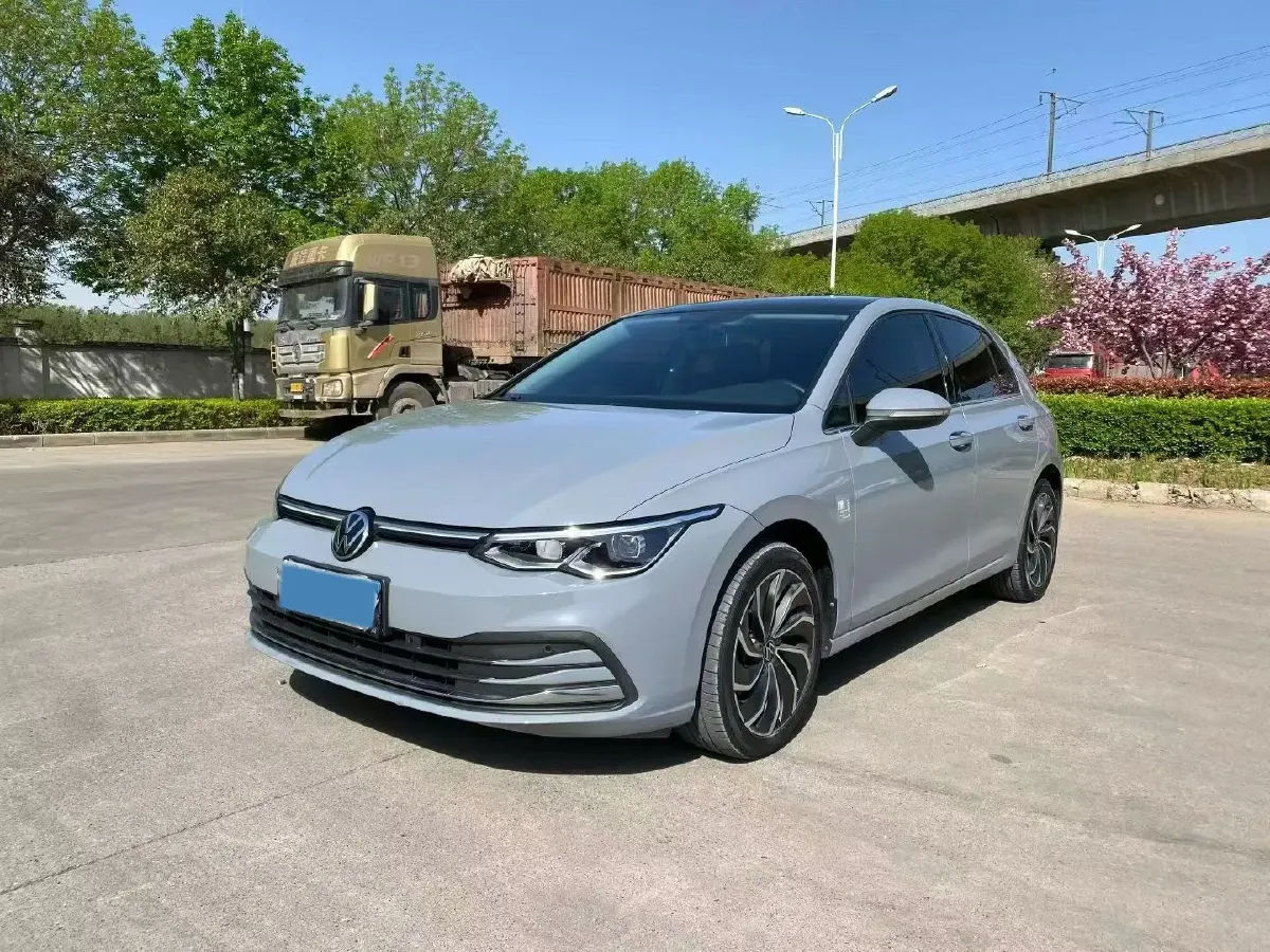 2023 Volkswagen Golf 1.4T 150HP L4 7DCT,autocango,china used car exporter,china ev exporter,chinese used car exporter,chinese used ev exporter