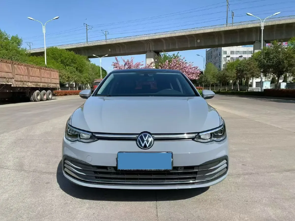 2023 Volkswagen Golf 1.4T 150HP L4 7DCT,autocango,china used car exporter,china ev exporter,chinese used car exporter,chinese used ev exporter