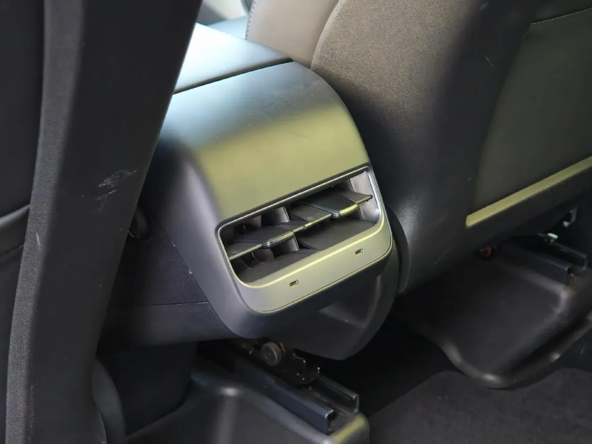 2021 Tesla Model Y BEV 60KWH,autocango,china used car exporter,china ev exporter,chinese used car exporter,chinese used ev exporter