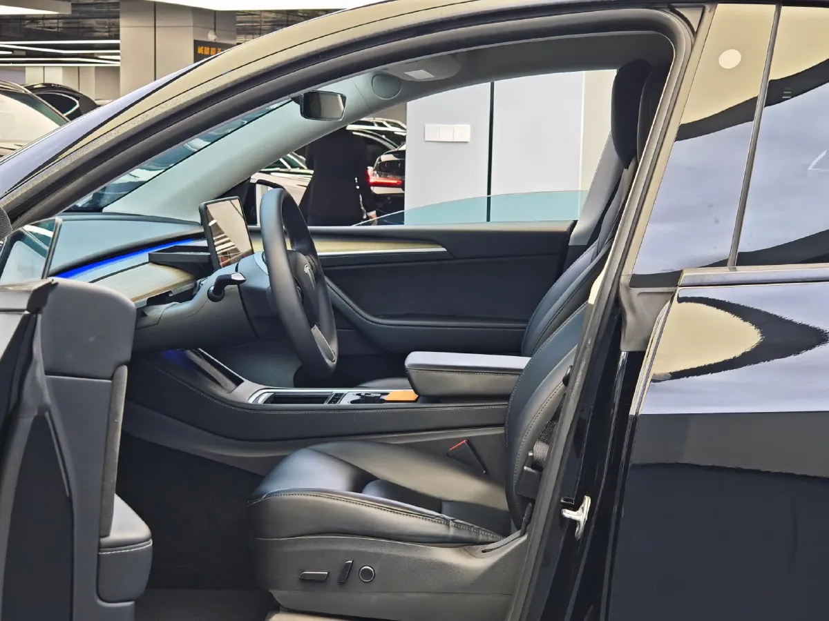 2021 Tesla Model Y BEV 60KWH,autocango,china used car exporter,china ev exporter,chinese used car exporter,chinese used ev exporter