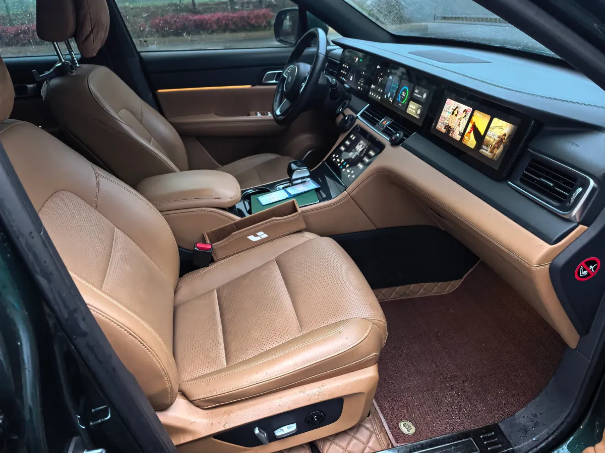 2021 Li ONE Range Extended 131HP REEV 40.5KWH,autocango,china used car exporter,china ev exporter,chinese used car exporter,chinese used ev exporter