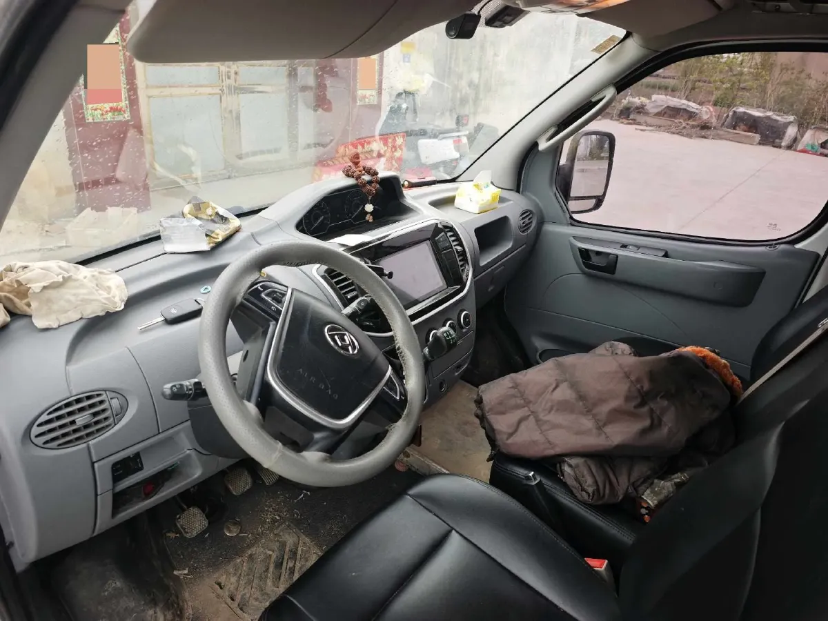 2023 DongFeng DFAC YuFeng 2.0T 136HP L4 6MT,autocango,china used car exporter,china ev exporter,chinese used car exporter,chinese used ev exporter