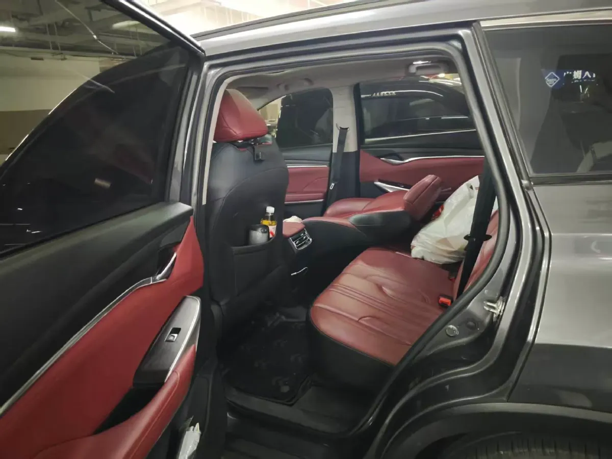 2021 ChangAn CS75 Plus 1.5T 178HP L4 6AT,autocango,china used car exporter,china ev exporter,chinese used car exporter,chinese used ev exporter